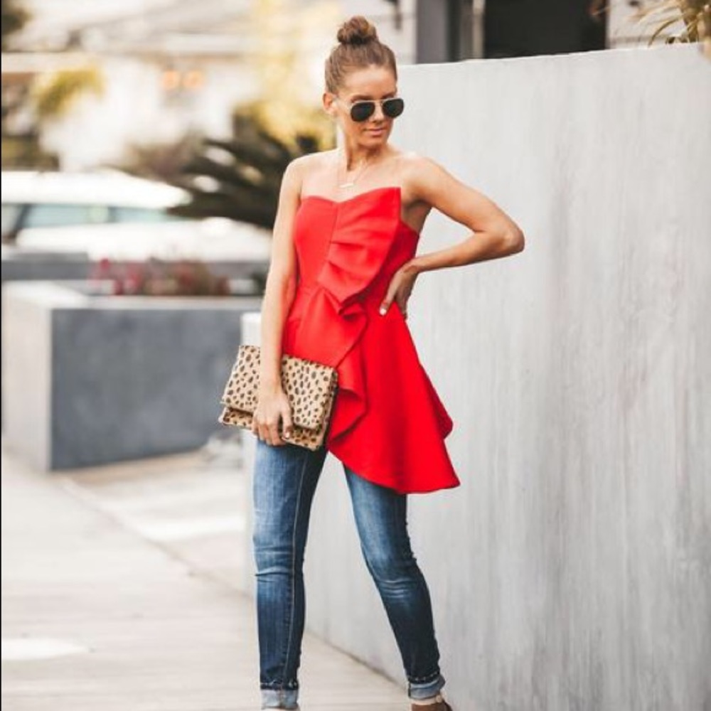 Strapless Statement Top In Red - Picture 7 of 8